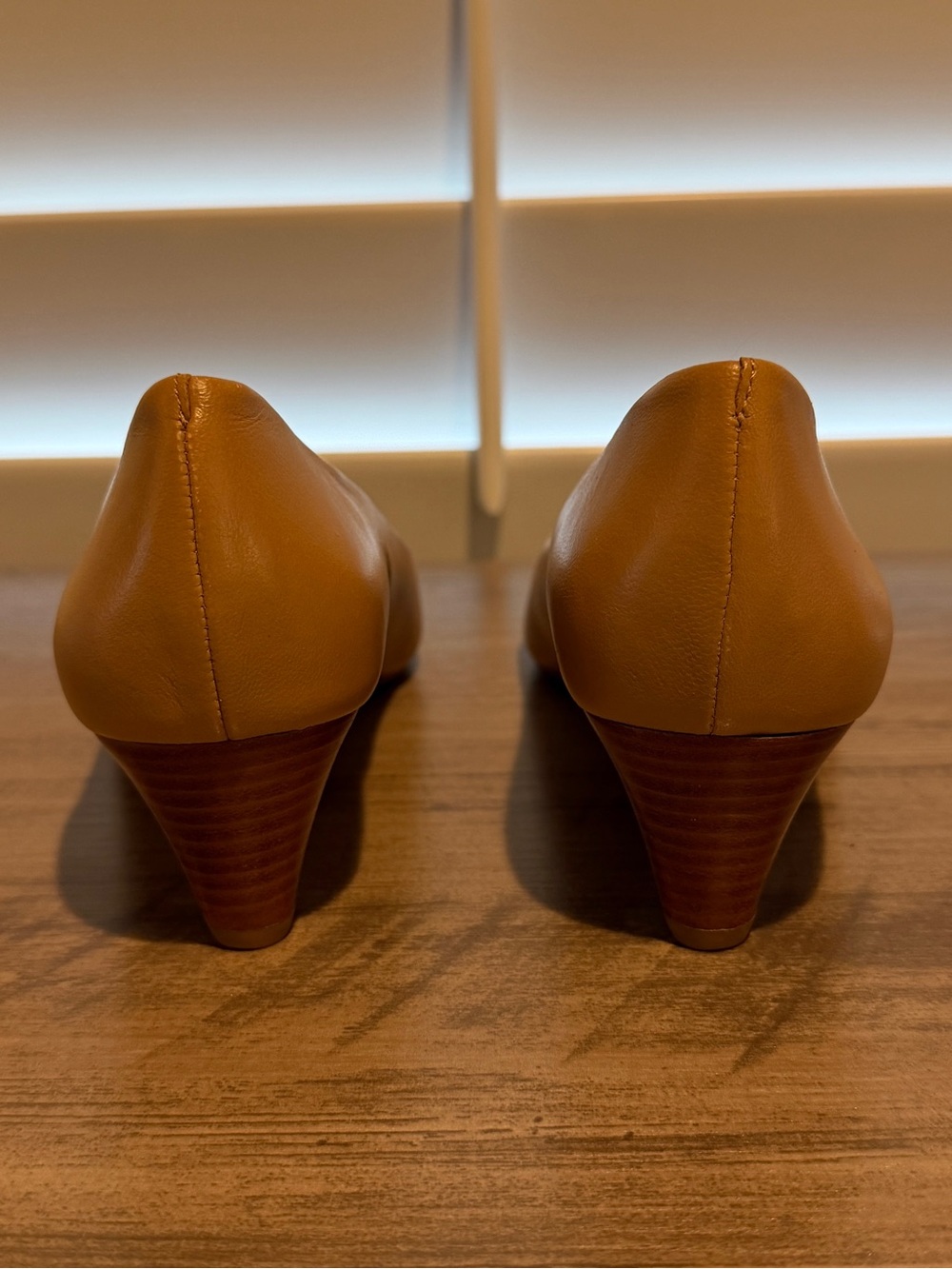 Tory Burch Blond/Tan Lowell 2 45mm Peep Toe Wedge Mestico | Size 9.5 - Picture 6 of 8